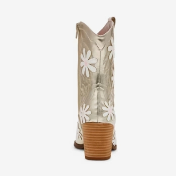 💛🔹️Betsey Johnson🔹️ Teddyy Gold Heeled Western Boots with Floral Design - Picture 4 of 7
